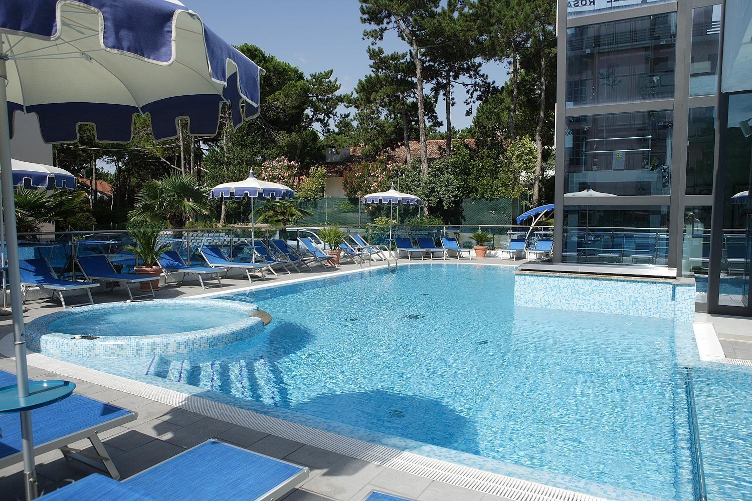Hotel Bellevue Lignano Sabbiadoro Exteriör bild