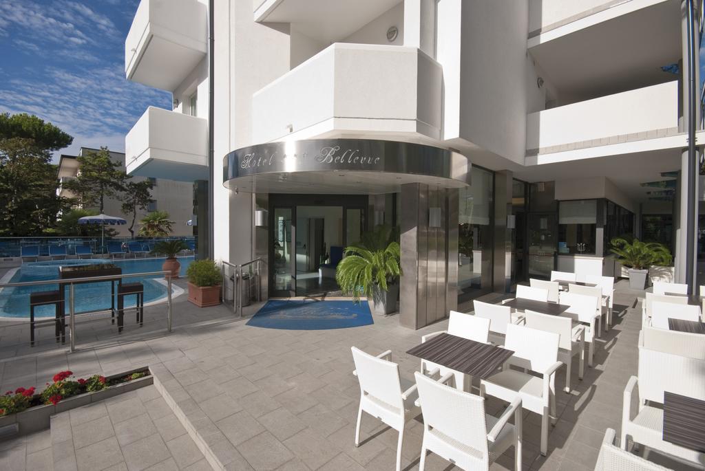 Hotel Bellevue Lignano Sabbiadoro Exteriör bild